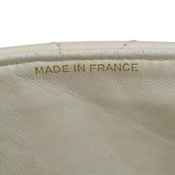 CHANEL CC Logo Matelasse Chain Shoulder Bag Leather White GHW - Picture 3 of 16